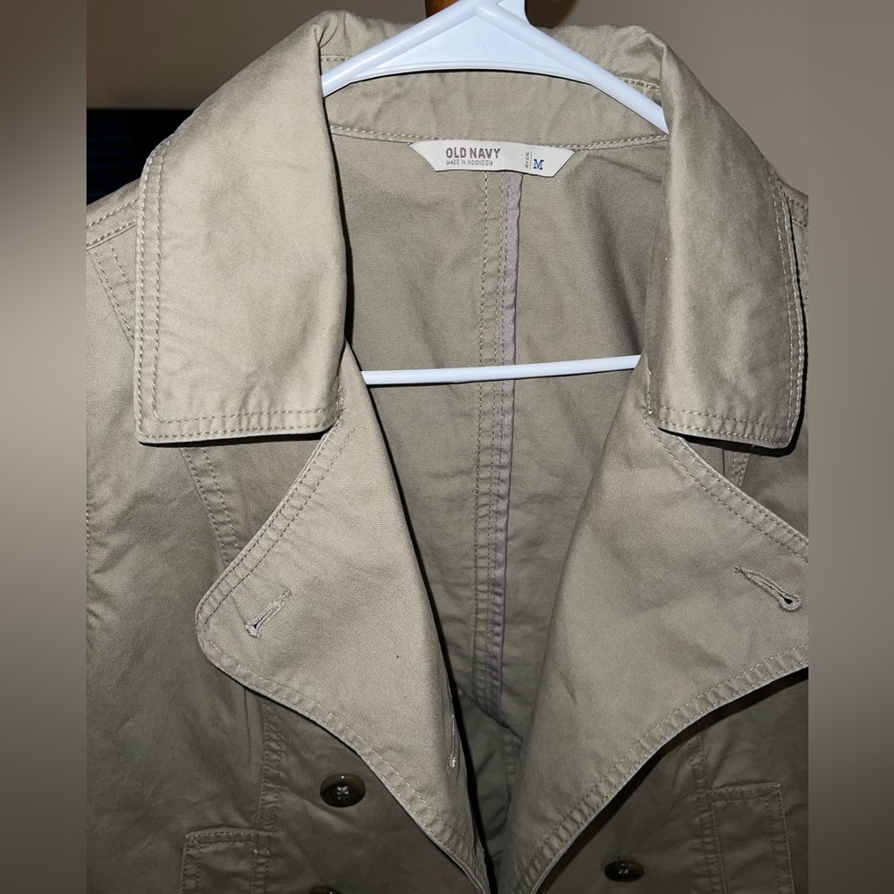 Old Navy Short Trench - Picture 4 of 11